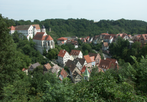 Haigerloch lové dans sa vallée