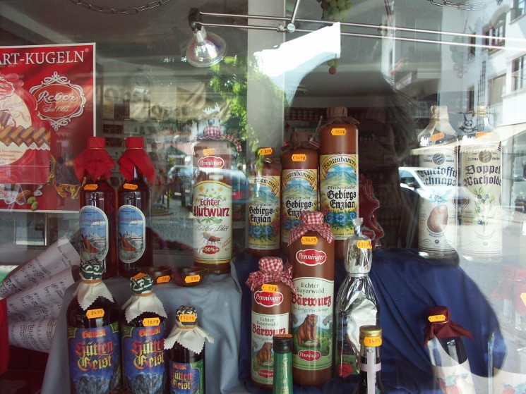 Esprits de fruit dans une vitrine bavaroise / Photo HH